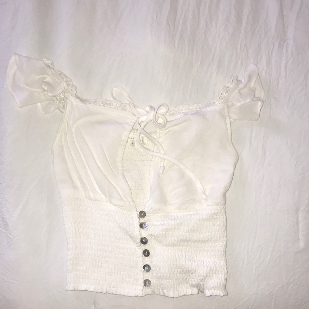 🤍white crop top🤍